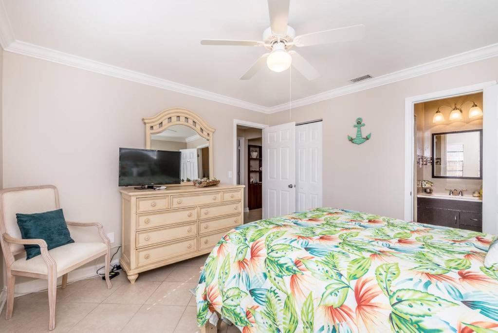 Villa Ocean Vacation Breeze Lantana Esterno foto