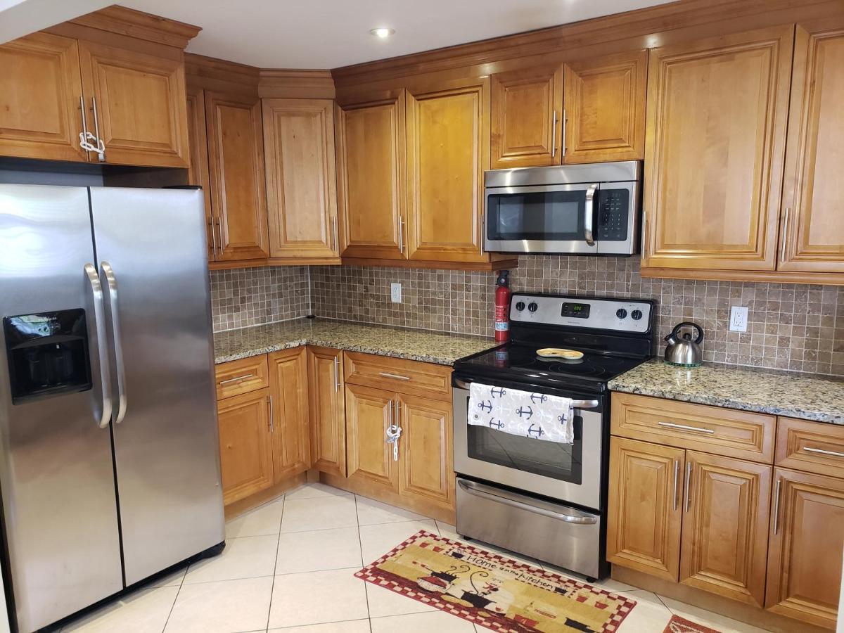 Villa Ocean Vacation Breeze Lantana Esterno foto